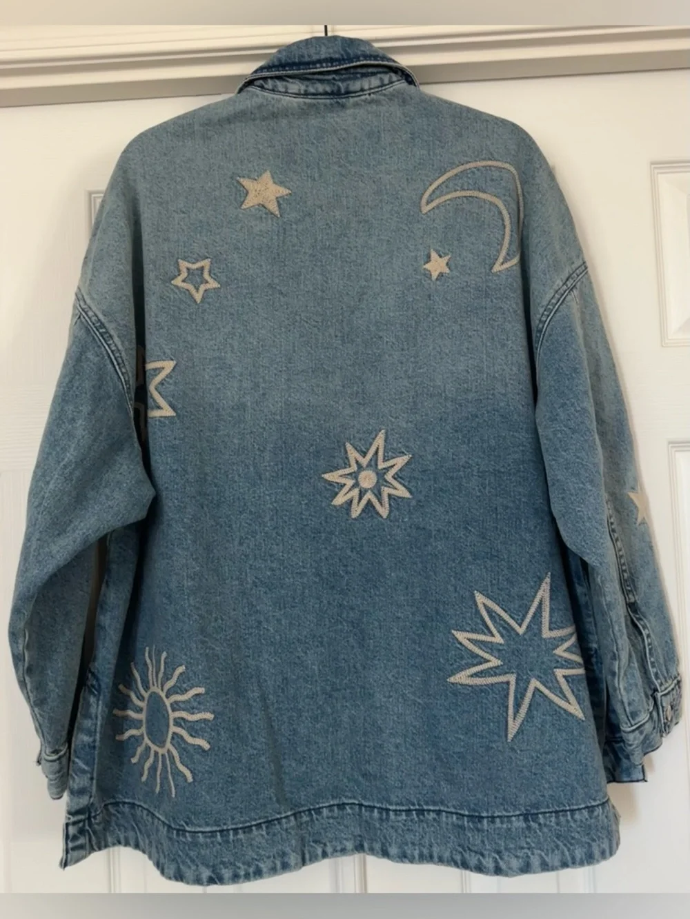 We The Free Madison City Embroidered Denim Jacket Celestial size small - Picture 4 of 12